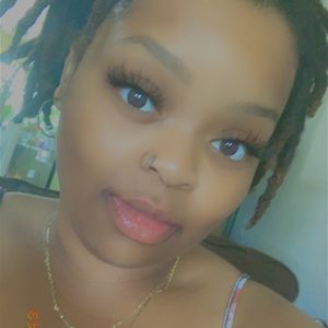 Meet your Posher, Tasha